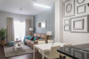 NEW!!! Luxury CITY CENTER & PRIVATE TERRACE - Hoteles de 4 estrellas en Málaga