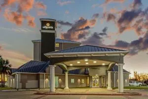 La Quinta Inn & Suites by Wyndham Panama City - لاين هافن
