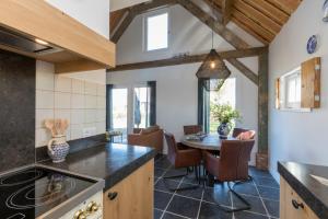 Welcome in - Vakantiewoning met grote tuin en green egg I Lepelstraat 18c Vrouwenpolder