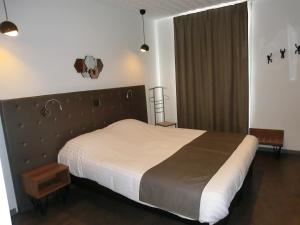 Hotels Hotel Sur Le Quai : photos des chambres