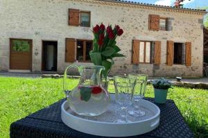 Maisons de vacances Gite Moulin de Lausseignan : photos des chambres