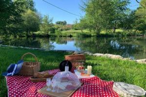 Maisons de vacances Gite Moulin de Lausseignan : photos des chambres