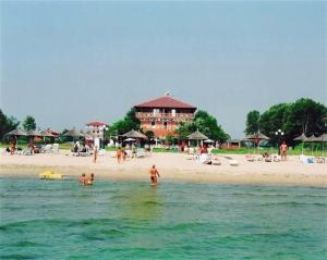 Hotel and Bungalows Kochili Olympos Greece