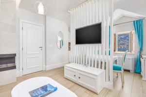 Deluxe Suite with Sea View room in Hotel Libertas