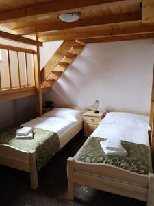 Economy Quadruple Room room in Svatojansky Kastiel
