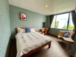 305 Double Room with Mountain View