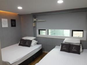 Phòng Superior 2 giường (Superior Twin Room)