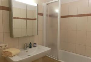 KARL Haus KMB Seeappartement am Ossiacher See, Hallenbad, Skiarena Gerlitzen