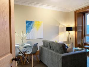 Forest Park Apartment