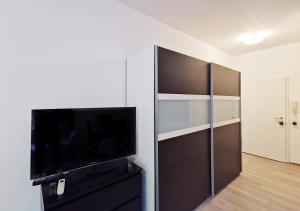 CF13 30m2 Central with Terrace AC and Netflix