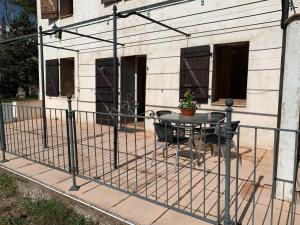 Appartements LA BASTIDE DU GINESTE - Olives : photos des chambres