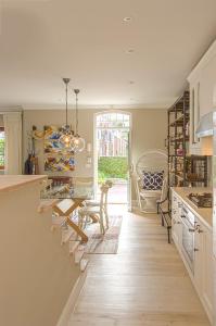 Charming Coastal Townhouse at The Majestic