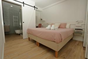 Home Sweet Home Main St Pamplona