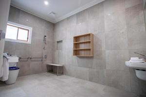 Red Waratah Accommodation