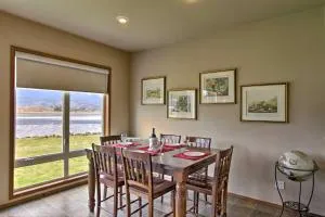 Bayside Home - 6 Miles to Olympic National Forest! - Brinnon