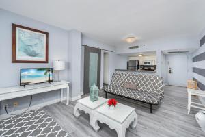 South Beach Suites in Ocean Drive