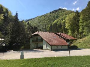 Guest House Atelšek