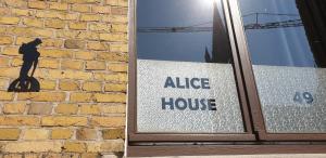 Holiday Home Alice House