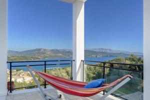 Lygia Villa Sleeps 8 Pool Air Con WiFi Lefkada Greece