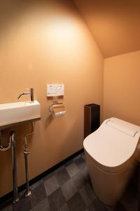 Kanade Inari-Sandomae