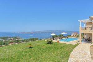 Lassi Villa Sleeps 7 Pool Air Con WiFi Kefalloniá Greece