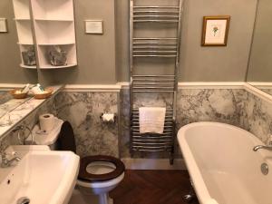 Coul House Hotel