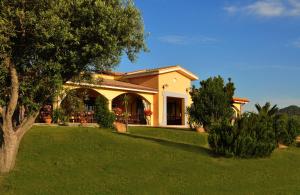 Albergo Ristorante Pizzeria Monte Arcosu