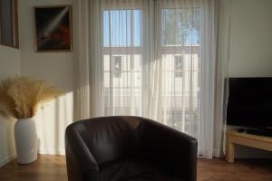 Modern chalet at holiday park in Opmeer near Amsterdam