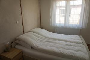 Modern chalet at holiday park in Opmeer near Amsterdam