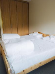 Yotei Townhouse - 2 bedrooms with covered BBQ deck