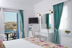Grand Beach Hotel Myconos Greece