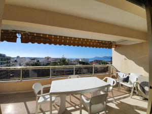 Vezelay, by Welcome to Cannes