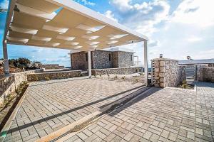Afantou Villa Sleeps 8 Pool Air Con WiFi Rhodes Greece