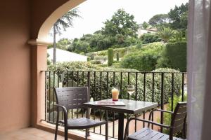 Hotels Hotel Les Jardins De Sainte-Maxime : photos des chambres
