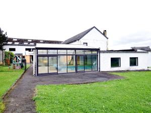 Cozy Holiday Home in Somme-Leuze with Private Swimming Pool