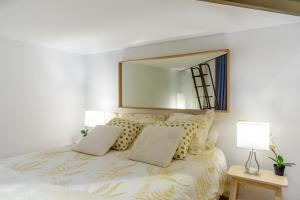 Stylish Loft at Madrids Heart, Chueca