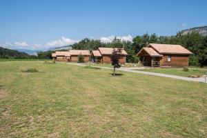 Chalets Domaine De Malcor : photos des chambres