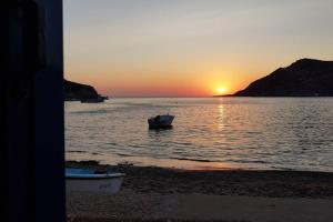 Xenia's Beach House, Vathi, Sifnos Sifnos Greece