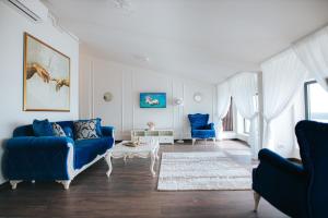 Penthouse Evianne Faleza