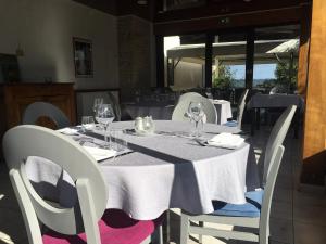 Hotels Relais du Bas Limousin : photos des chambres