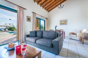 Anninata Villa Sleeps 6 Air Con WiFi Kefalloniá Greece