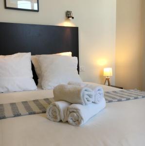 Hotels Les Bains Boyardville - Hotel et Restaurant : photos des chambres