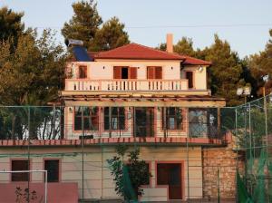 The Pine Tree House Alonissos Greece