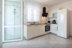 Comfortable apartment in Bartići