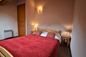 Appartements VAUJANYLOCATIONS - Claret II Apt 12 : photos des chambres