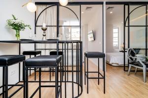 Unbeatable views of Puerta del Sol by Batuecas