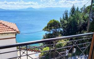 Pelion-Seaside Luxury House with parking Pelion Greece