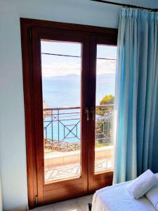 Pelion-Seaside Luxury House with parking Pelion Greece