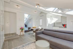 CAPITAL Apartments and Rooms