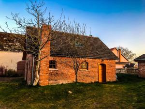 Guzstock Barn